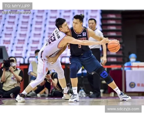 2021年广州男篮与福建队精彩对决回放全程回顾与分析