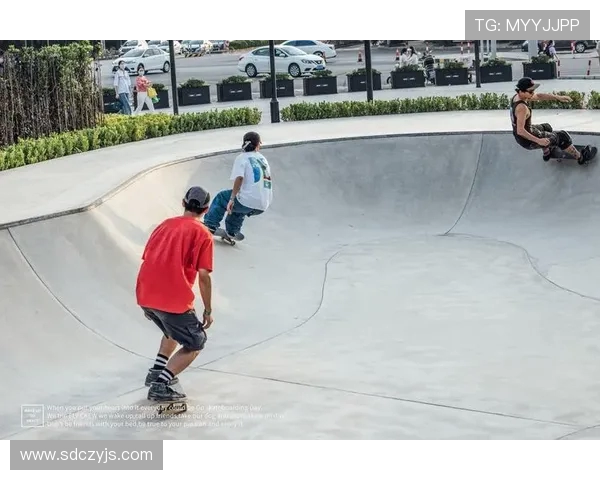 重庆滑板队与深圳滑板队赛后复盘探讨灵活性与战术运用的深度分析